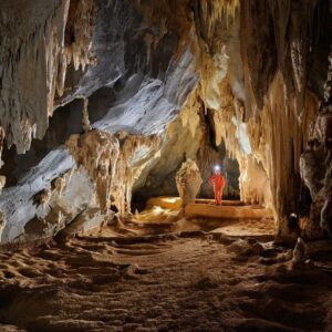 Excursi??n Cueva de los indios - Vi??ales (Pinar del R??o)